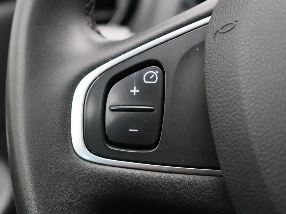Renault Clio 90pk TCe Limited | Navigatie | Lichtmetalen vel uit 2019, foto 20