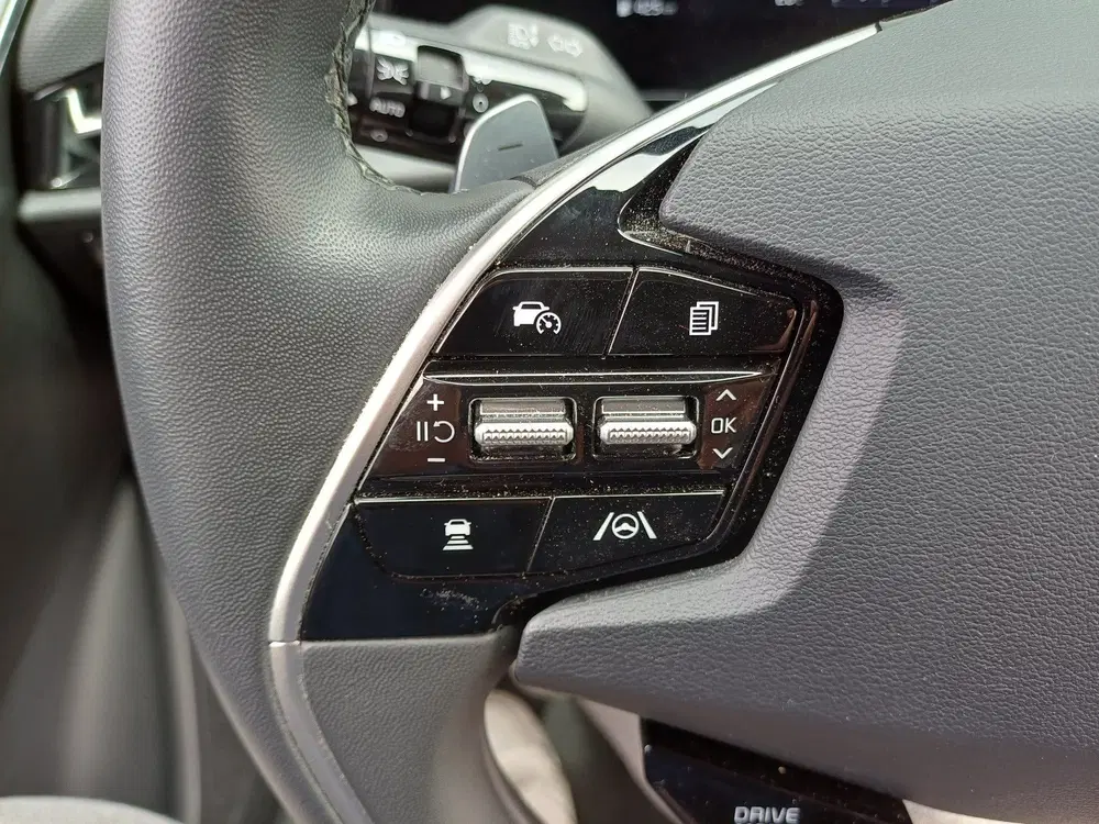 Kia Niro 1.6 GDi Hybrid DynamicPlusLine uit 2023, foto 16