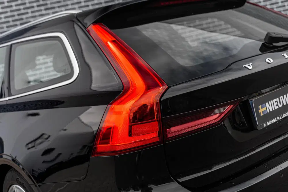 Volvo V90 2.0 T4 Inscription uit 2020, foto 8