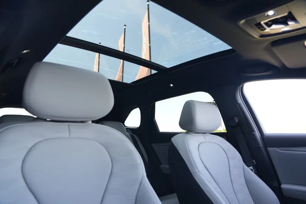 BYD Seal 6 1.5 DM-i PHEV Comfort Lite uit 2026, foto 11