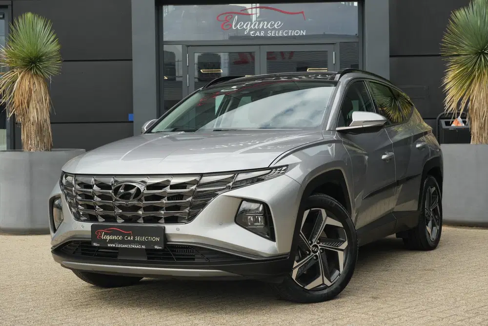 Hyundai TUCSON 1.6 T-GDI PHEV Premium Sky 4WD uit 2024