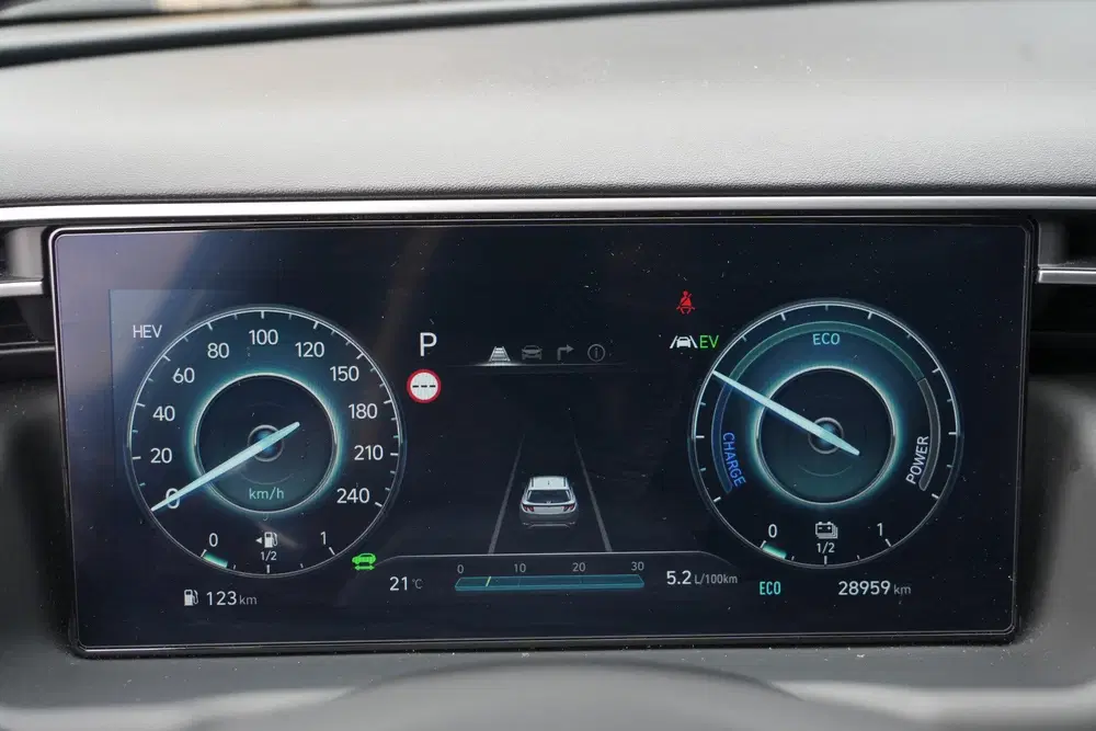 Hyundai TUCSON 1.6 T-GDI PHEV Premium Sky 4WD uit 2024, foto 19