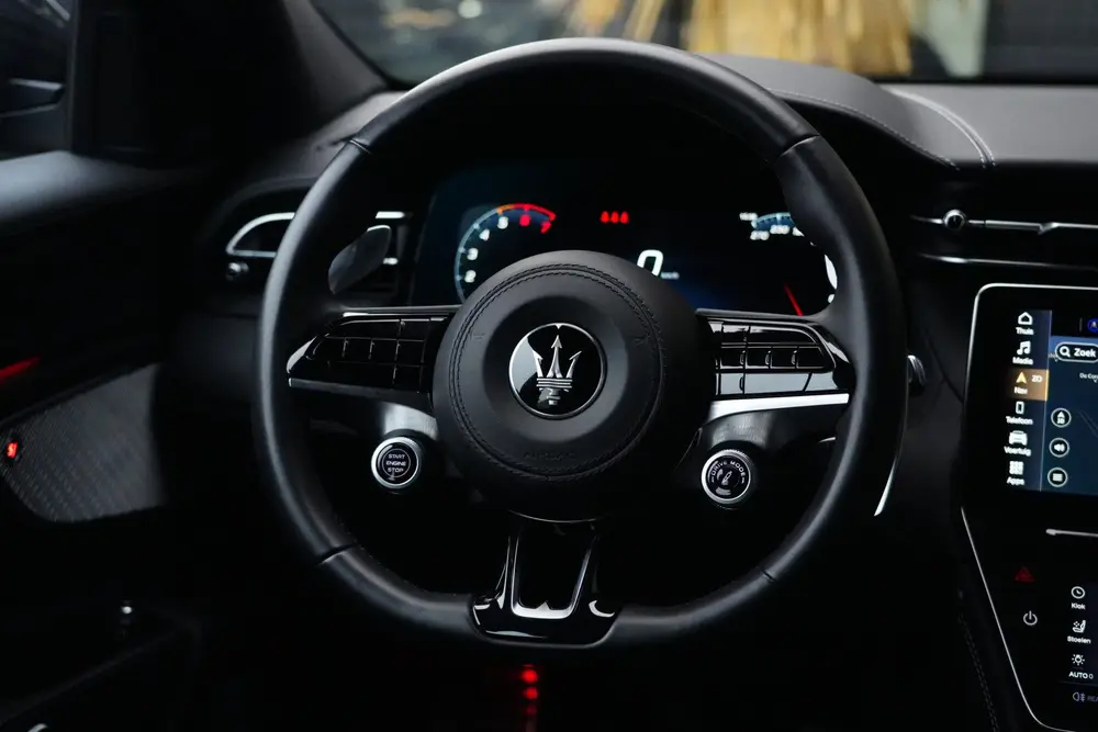 Maserati Grecale 2.0 MHEV Modena | 330PK | HUD | Sonus Faber uit 2023, foto 5
