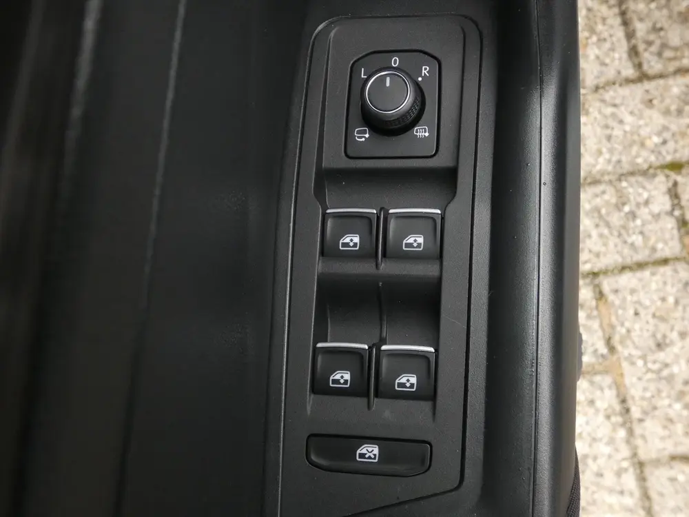 VOLKSWAGEN T-Roc 1.0 TSI Style Executive | Privacy | 2x PDC uit 2020, foto 14