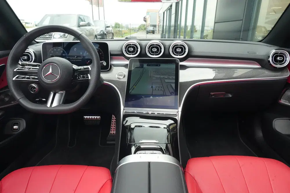 Mercedes-Benz CLE 200 AMG Line uit 2025, foto 3