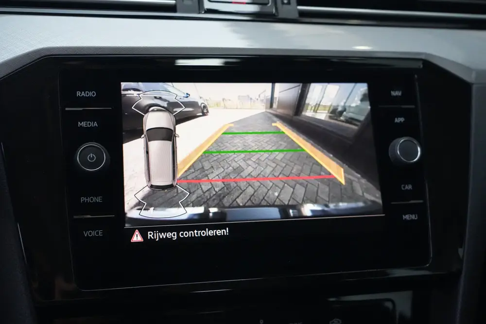 Volkswagen Passat Variant 1.5 TSI Business | 150 PK | Naviga uit 2021, foto 16
