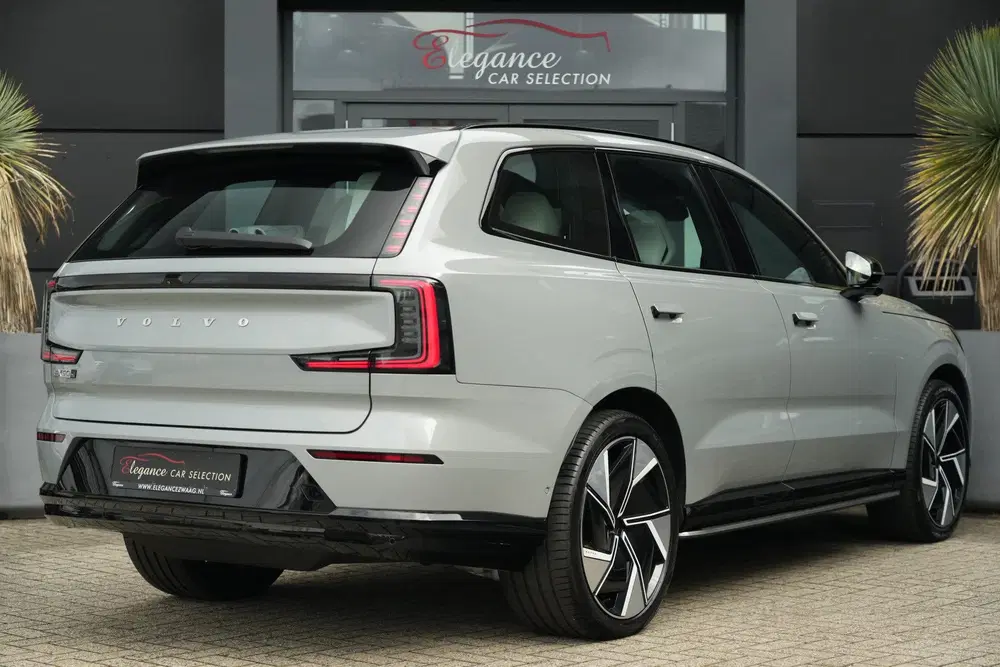 Volvo EX90 Twin Motor Ultra 7p. uit 2026, foto 2