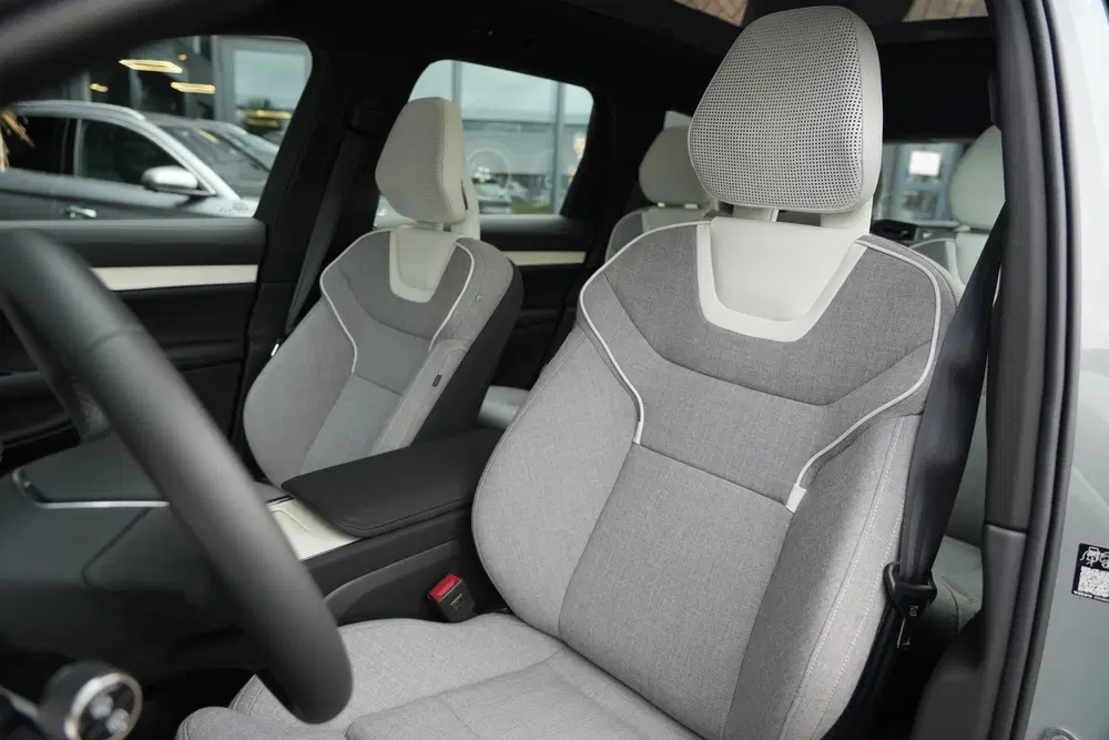 Volvo EX90 Twin Motor Ultra 7p. uit 2026, foto 4