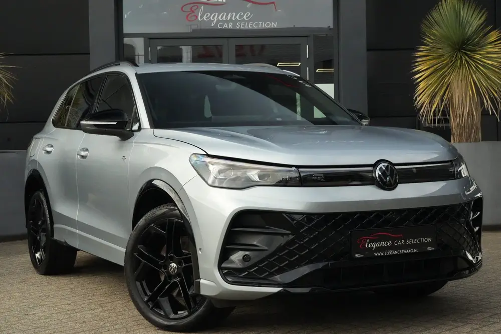 Volkswagen Tiguan R-Line | 204 PK | Panoramadak | Head-up di uit 2026, foto 8