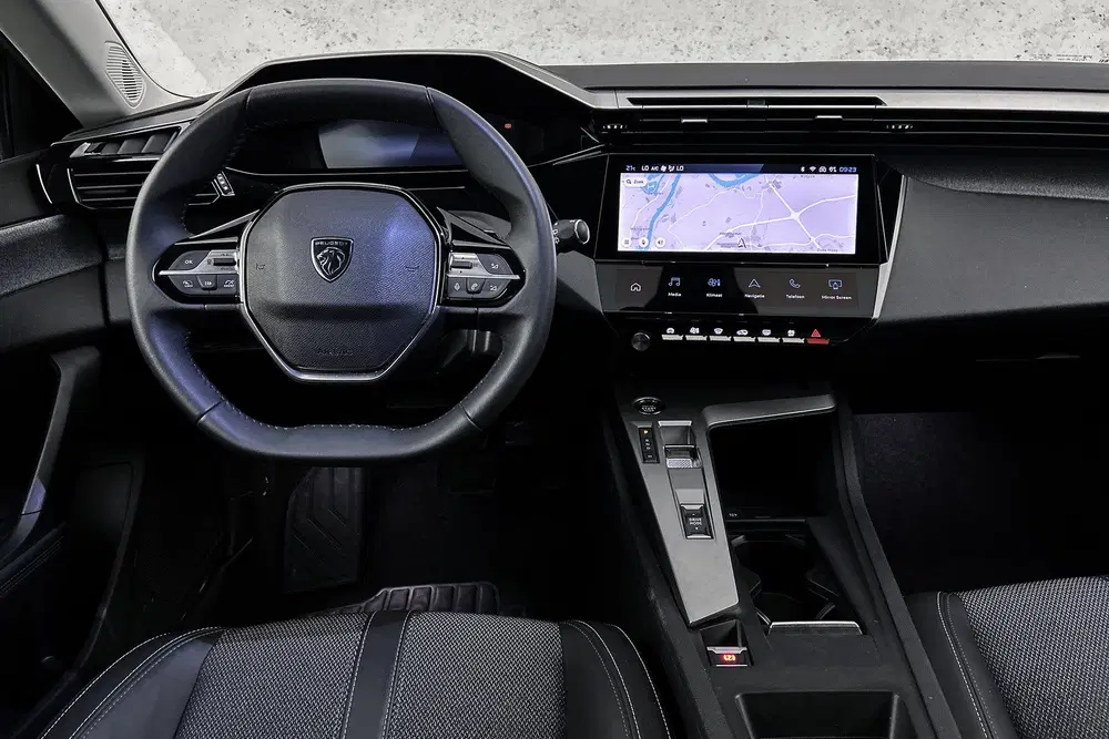 Peugeot 308 1.2 Hybrid 145 e-DCS6 uit 2025, foto 10