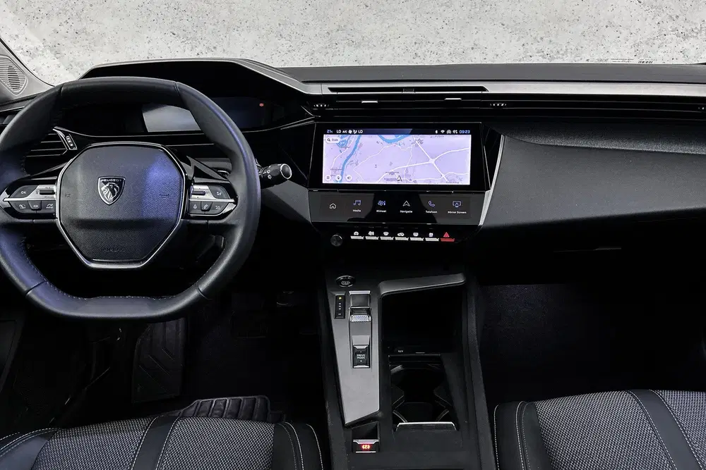 Peugeot 308 1.2 Hybrid 145 e-DCS6 uit 2025, foto 11