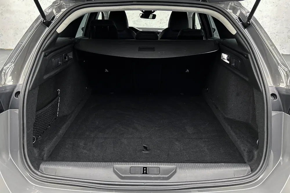 Peugeot 308 1.2 Hybrid 145 e-DCS6 uit 2025, foto 14