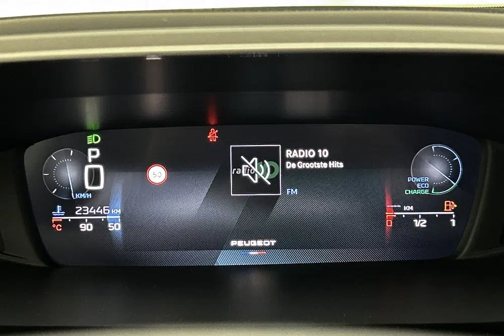 Peugeot 308 1.2 Hybrid 145 e-DCS6 uit 2025, foto 4