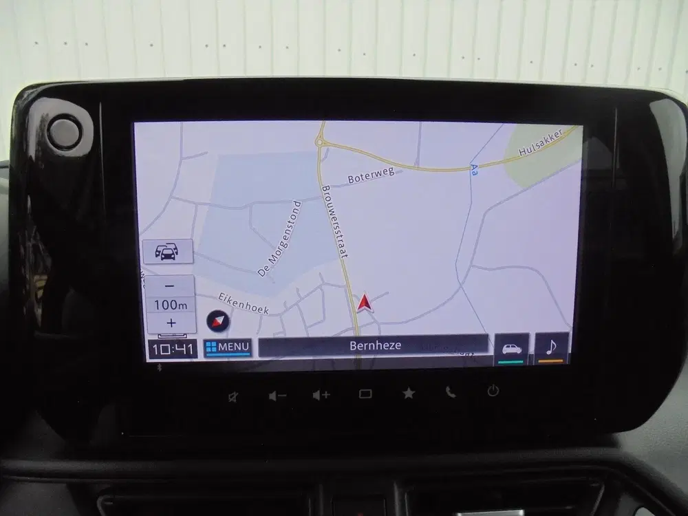 Suzuki Swift 1.2 SMART HYBRID STYLE NAVI-CAMERA-CARPLAY uit 2026, foto 17