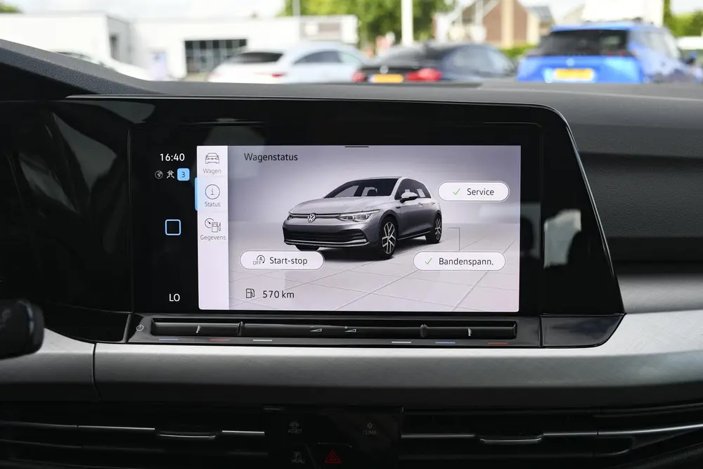 Volkswagen Golf 1.0 TSI Life 1 EIGENAAR/ APPLE CARPLAY/ NAVI uit 2022, foto 20