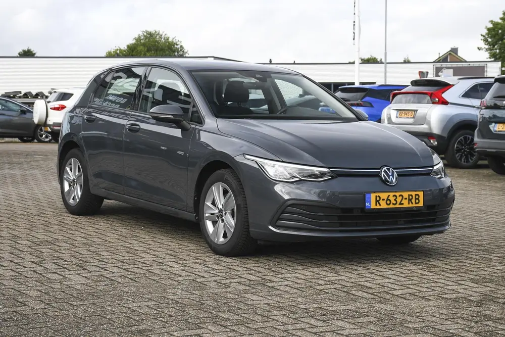 Volkswagen Golf 1.0 TSI Life 1 EIGENAAR/ APPLE CARPLAY/ NAVI uit 2022, foto 3