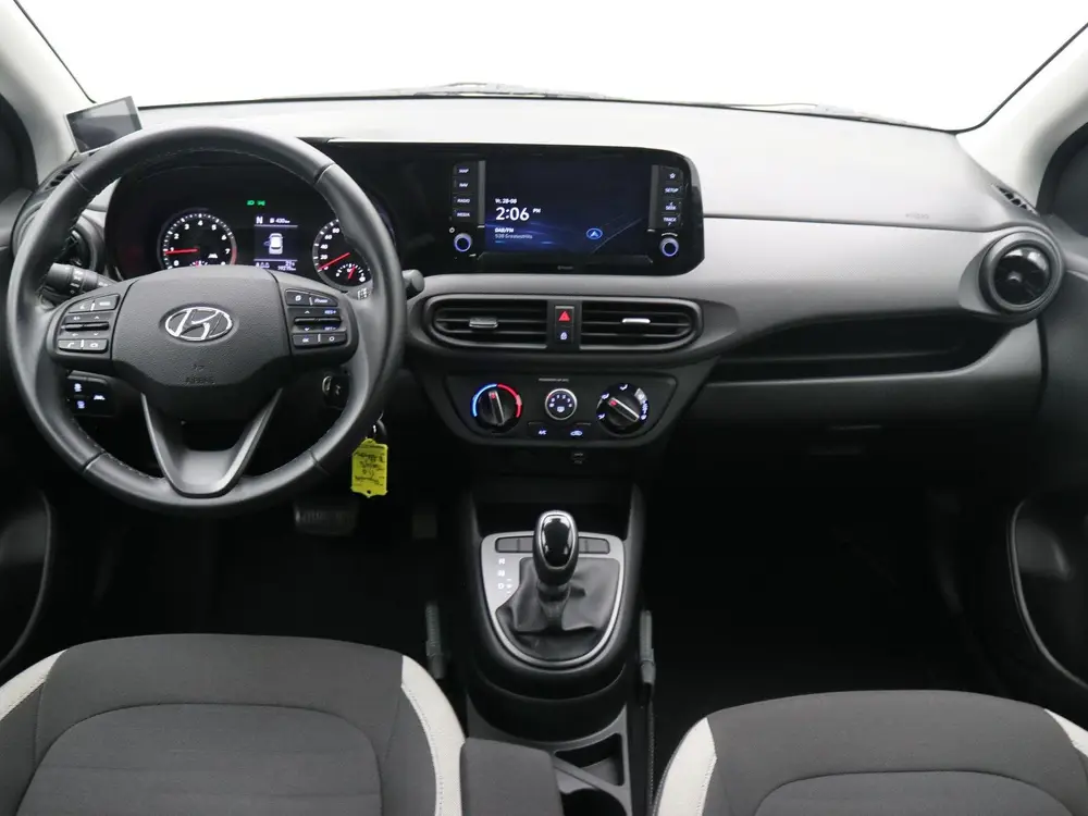 Hyundai i10 1.0 Comfort Smart 5-zits Automaat uit 2023, foto 2