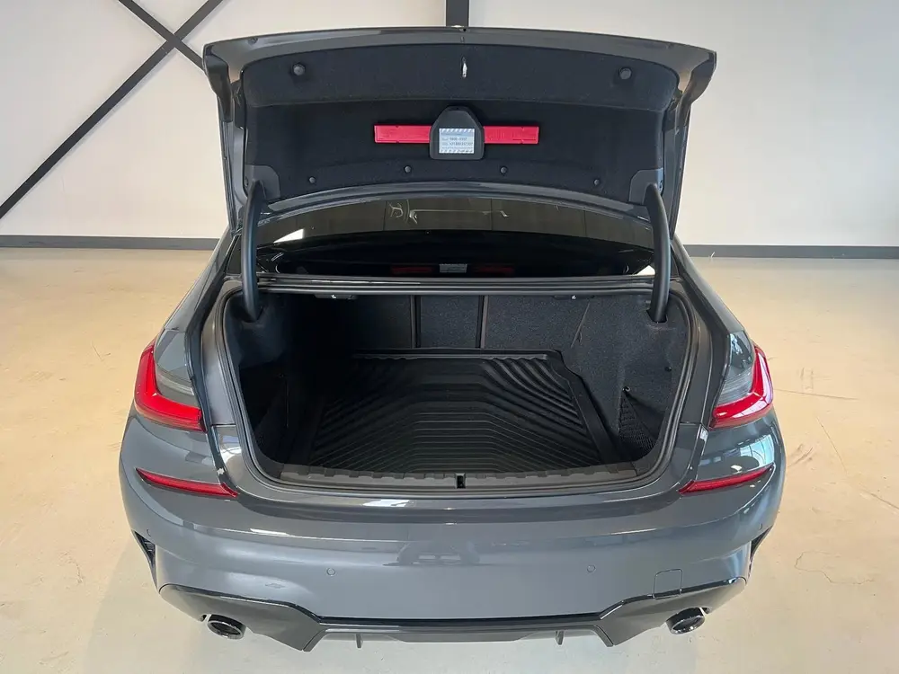 BMW 3-Serie 330i High Executive Edition|M-sport|Head-up|Stoe uit 2019, foto 11