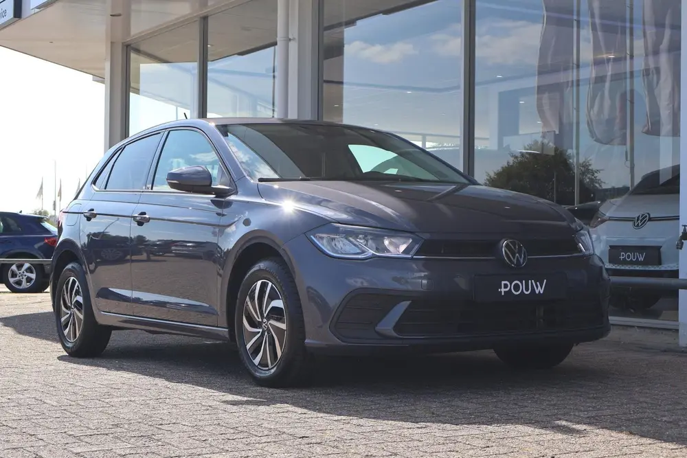 Volkswagen Polo 1.0 TSI 95pk DSG Life Edition | Camera | PDC uit 2024, foto 9