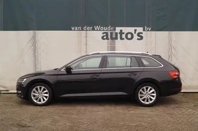 Skoda Superb Combi 1.5 TSI 150pk DSG Business Edition P uit 2022
