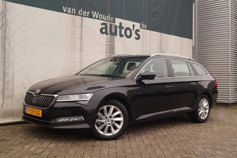 Skoda Superb Combi 1.5 TSI 150pk DSG Business Edition P uit 2022, foto 3