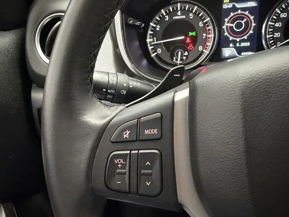 Suzuki Vitara 1.5 Hybrid Style uit 2023, foto 19
