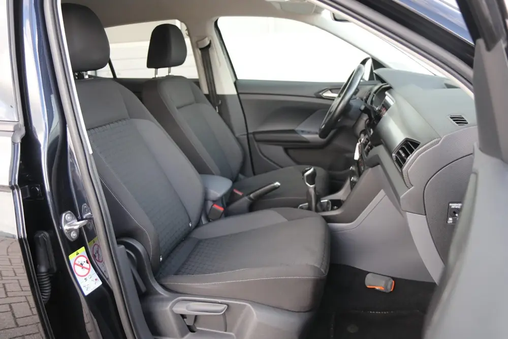 Volkswagen T-Cross 1.0 TSI 95pk Life | Navigatie | Clima | S uit 2019, foto 15