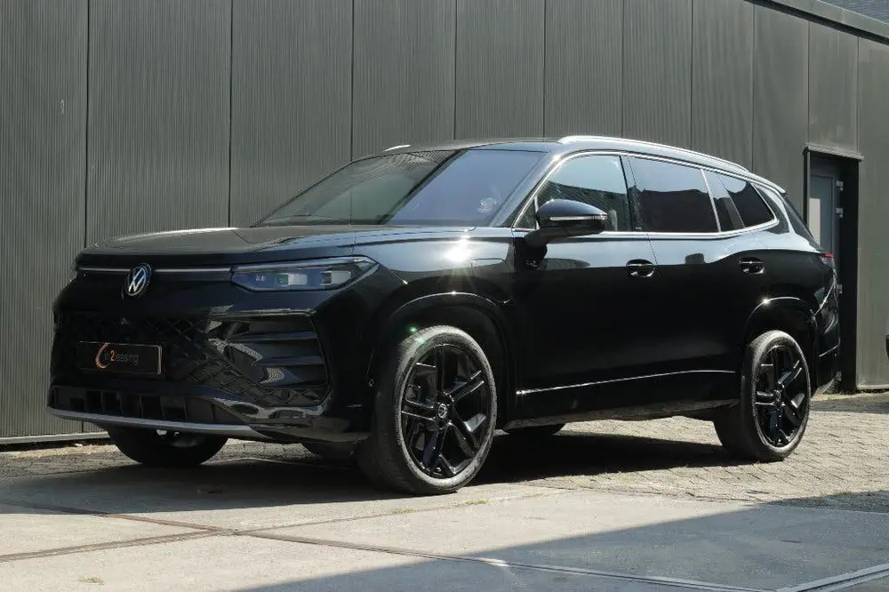 Volkswagen Tayron R-Line Edition 272pk 2025 Pano Harman Kard uit 2025