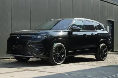 Volkswagen Tayron R-Line Edition 272pk 2025 Pano Harman Kard uit 2025