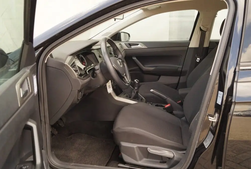 Volkswagen Polo 1.6 TDI Comfortline Executive -NAVI-PDC-CAM uit 2021, foto 2