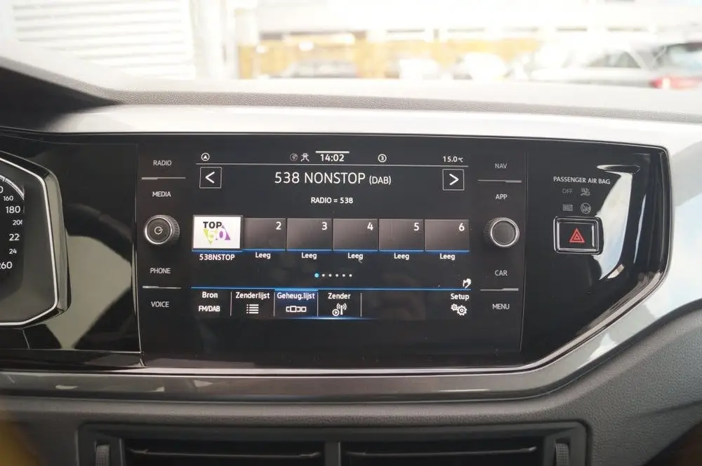 Volkswagen Polo 1.0 TSI 95pk Highline -ECC-DAB-CARPLAY-ACC uit 2021, foto 17