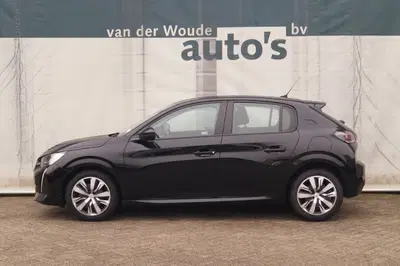 Peugeot 208 1.2 PureTech Active Pack -NAVI-AIRCO-PDC uit 2023