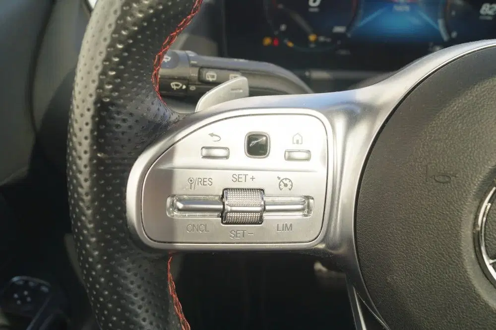 Mercedes-Benz B-Klasse 180 Automaat Business Solution AMG -P uit 2022, foto 11