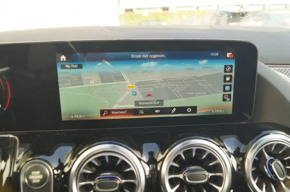 Mercedes-Benz B-Klasse 180 Automaat Business Solution AMG -P uit 2022, foto 14