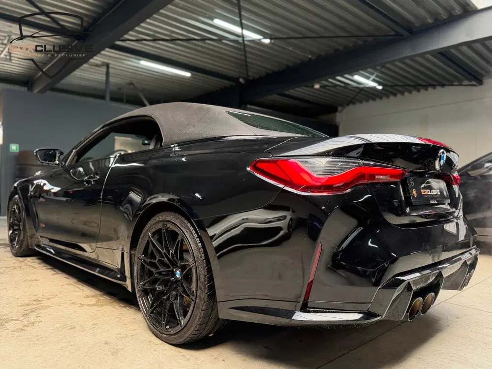 BMW M4 Cabrio CARBON uit 2022, foto 11