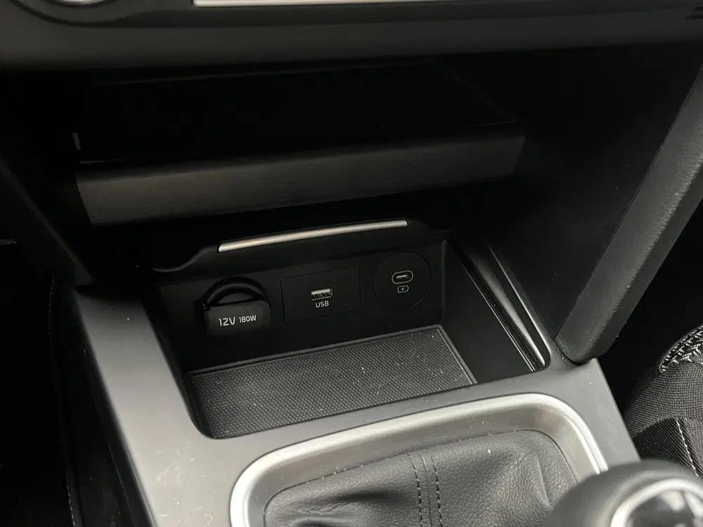 Kia Ceed 1.5 T-GDi DynamicLine uit 2025, foto 19