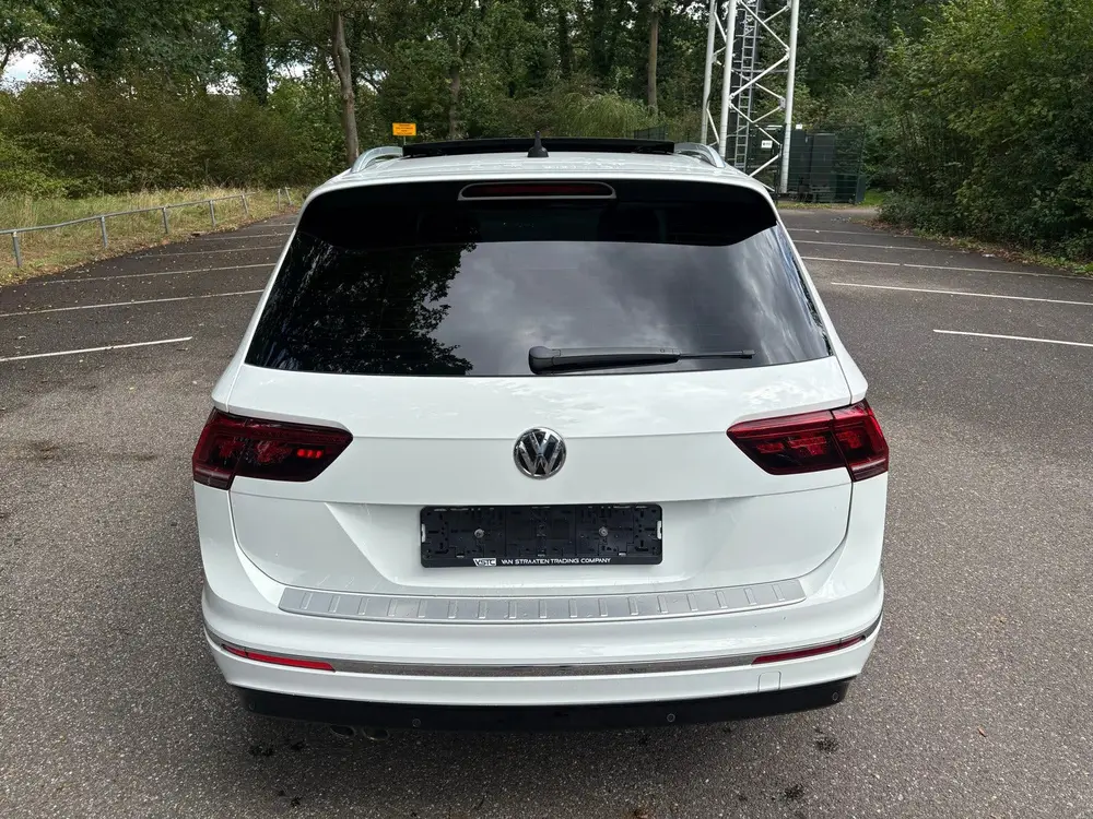 Volkswagen Tiguan 2.0 TDI DSG 2020 R-Line 20’ Pano Top car uit 2020, foto 6