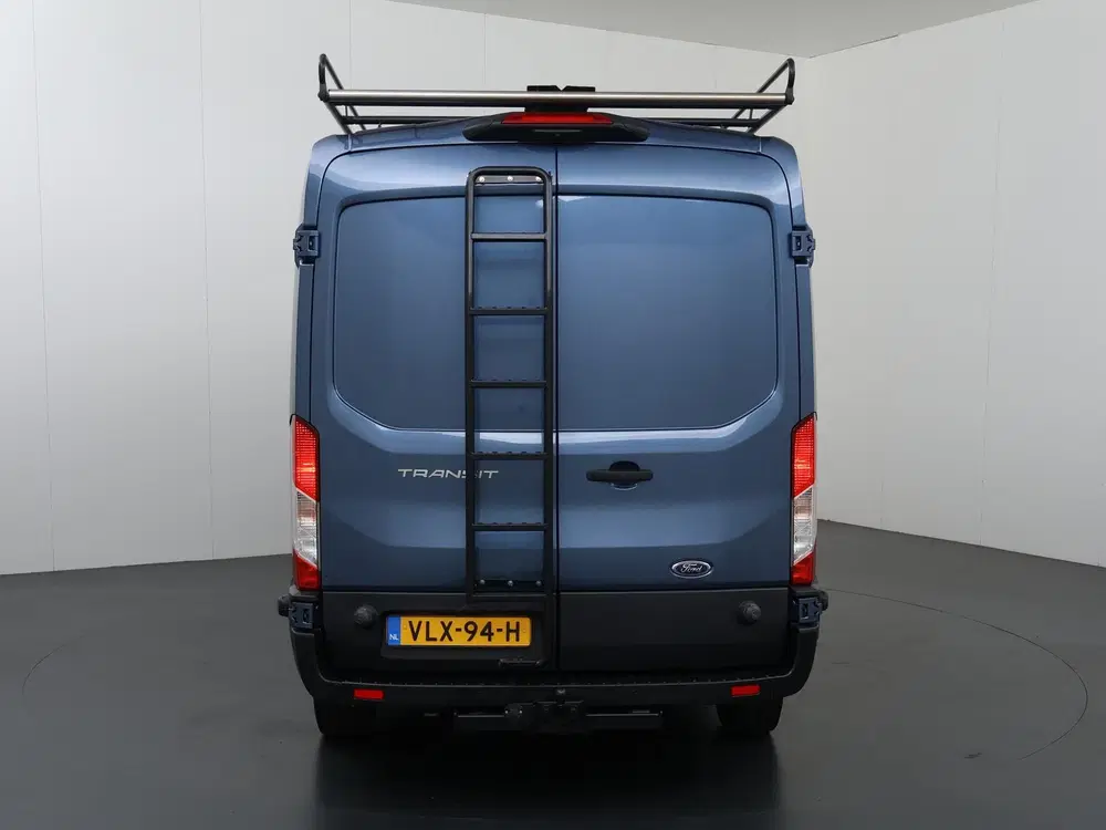 Ford Transit 350 uit 2021, foto 4