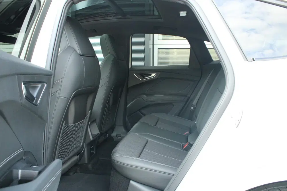 Audi Q4 e-tron 286pk S Edition 82 kWh uit 2026, foto 19