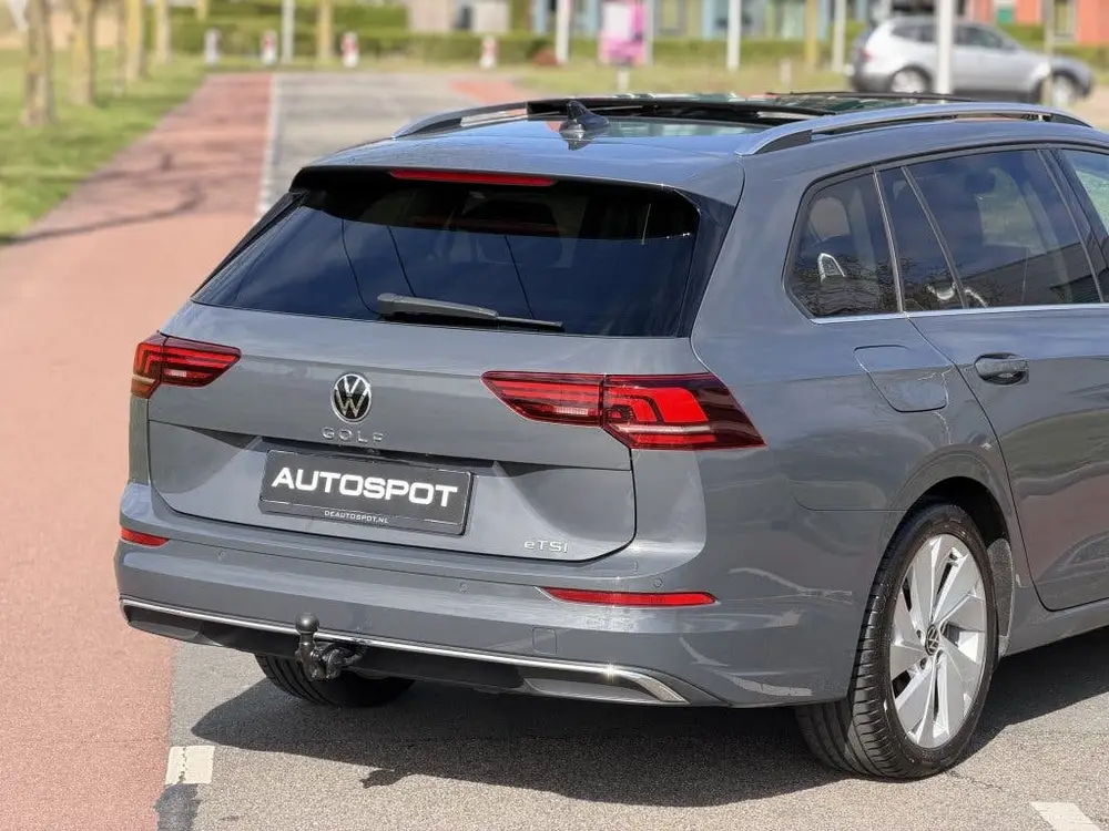 Volkswagen Golf Variant 1.5 eTSI Style 150Pk Pano 360 Camera uit 2024, foto 18