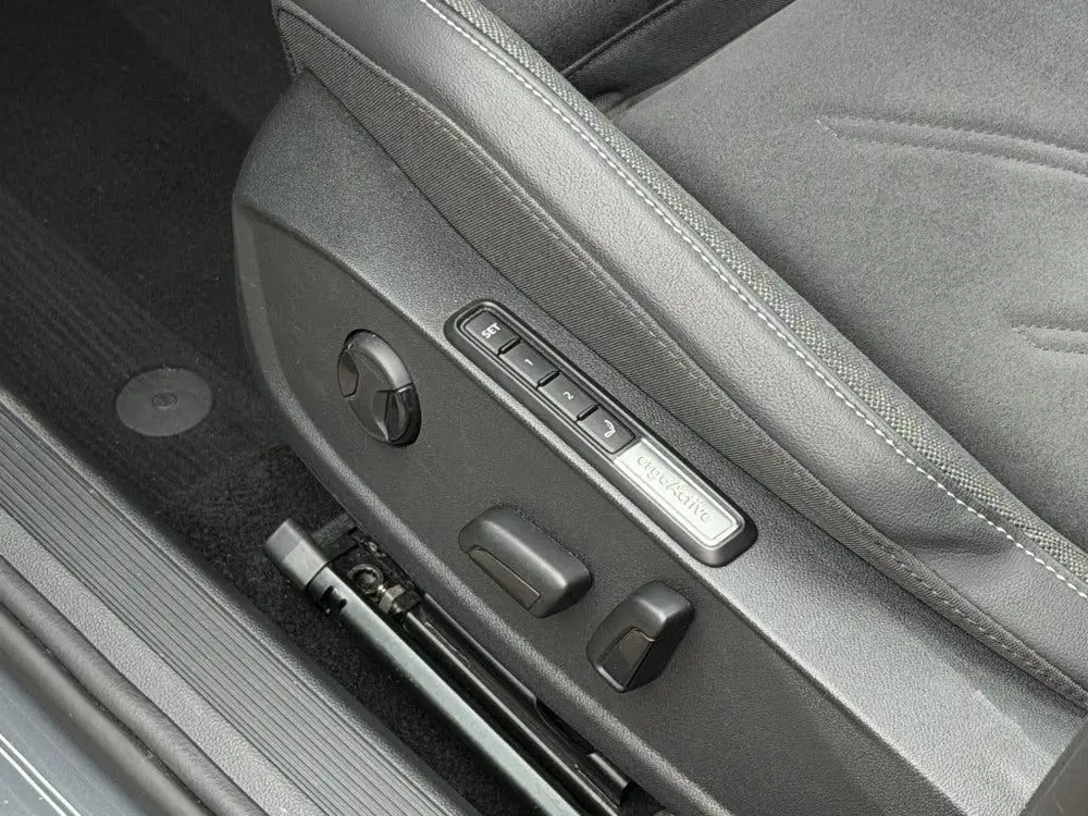 Volkswagen Golf Variant 1.5 eTSI Style 150Pk Pano 360 Camera uit 2024, foto 20