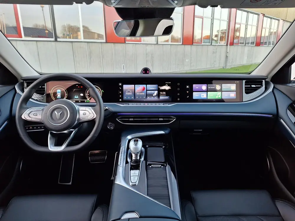 Voyah Free Limited Edition Business 4WD 106 kWh | Schuifdak uit 2026, foto 9