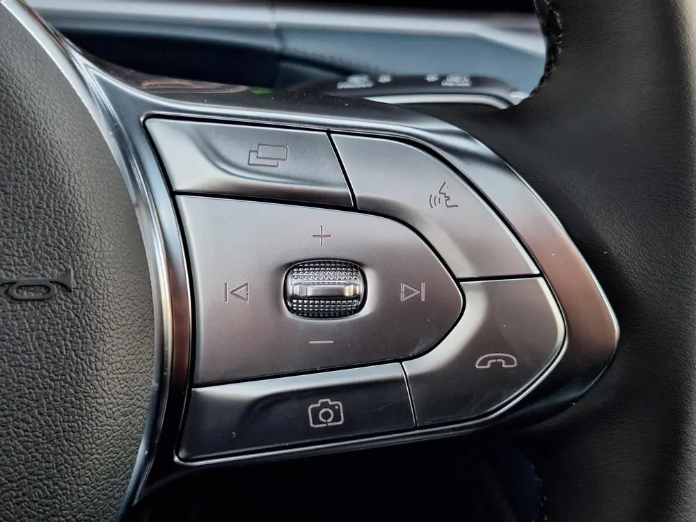 Voyah Free Limited Edition Business 4WD 106 kWh | Schuifdak uit 2026, foto 14