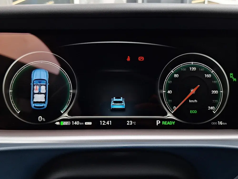 Voyah Free Limited Edition Business 4WD 106 kWh | Schuifdak uit 2026, foto 18