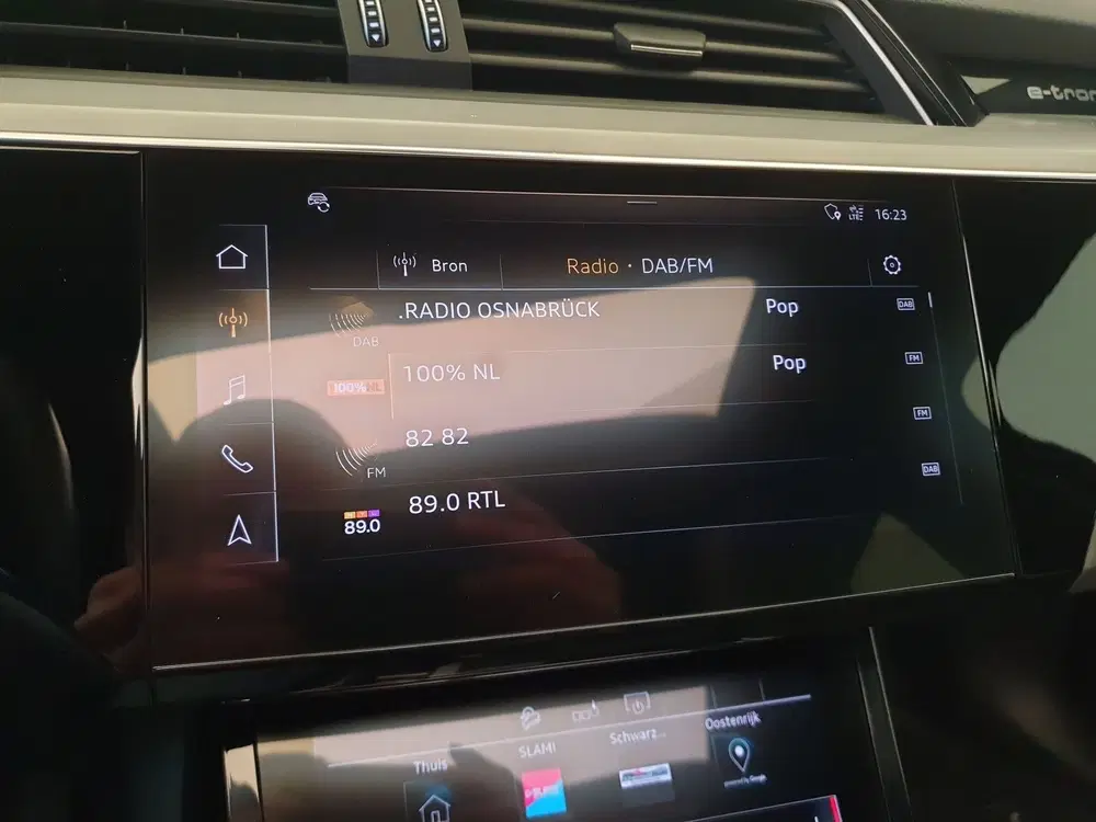Audi e-tron 55 quattro S-Line 95 kWh Trekhaak uit 2020, foto 11
