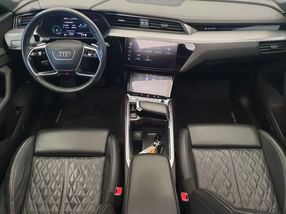 Audi e-tron 55 quattro S-Line 95 kWh Trekhaak uit 2020, foto 3