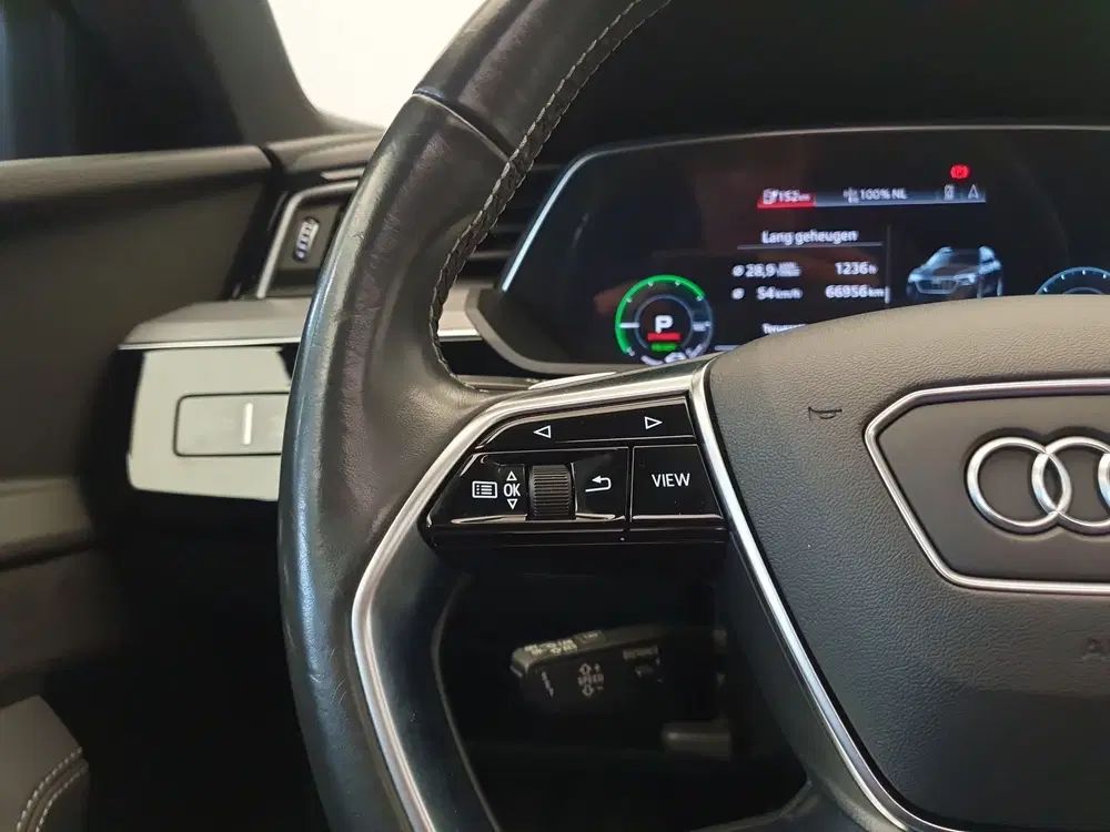 Audi e-tron 55 quattro S-Line 95 kWh Trekhaak uit 2020, foto 8