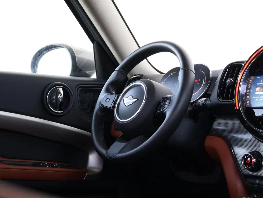 Mini Countryman Cooper S E ALL4 uit 2022, foto 16