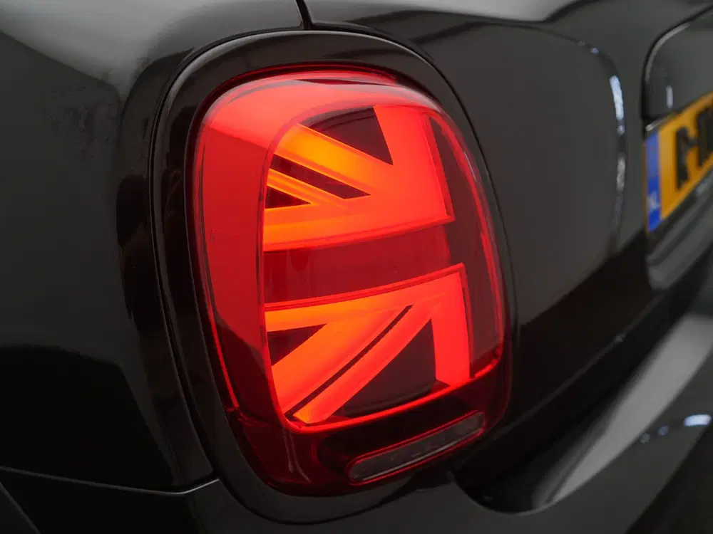 Mini Cooper 1.5 Cooper Camden Plus Edition uit 2022, foto 10