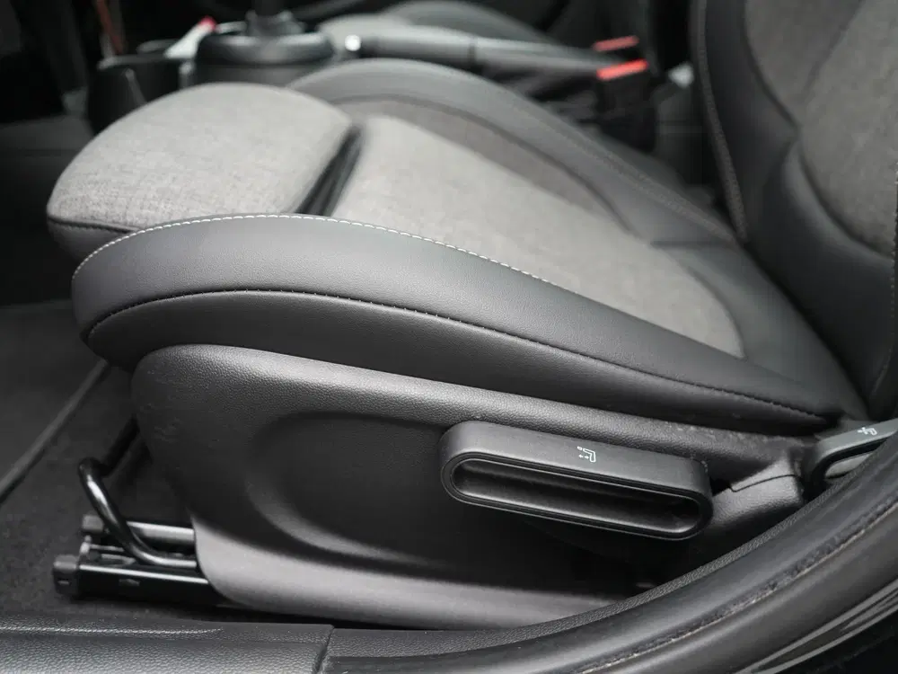 Mini Cooper 1.5 Cooper Camden Plus Edition uit 2022, foto 14